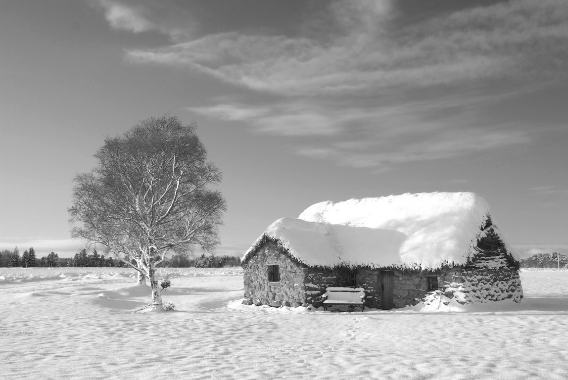 Slider image of culloden cottage